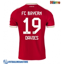 Fotballdrakt Herre Bayern Munich Alphonso Davies #19 Hjemmedrakt 2026-27 Kortermet